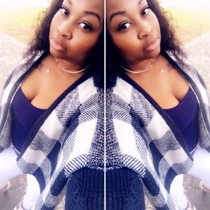 Meet your Posher, Leah